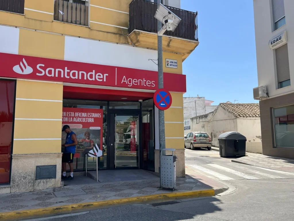 Solar Avda. Jose Antonio Gallego-El Cuervo