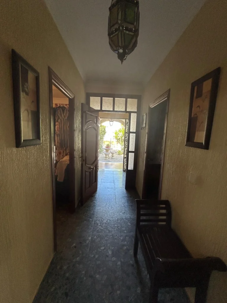 Chalet con piscina-El Cuervo