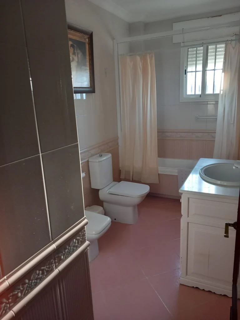 Piso en Fernado Camara en venta-El Cuervo