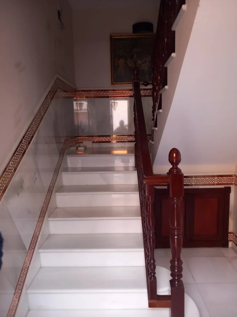 Piso en Fernado Camara en venta-El Cuervo