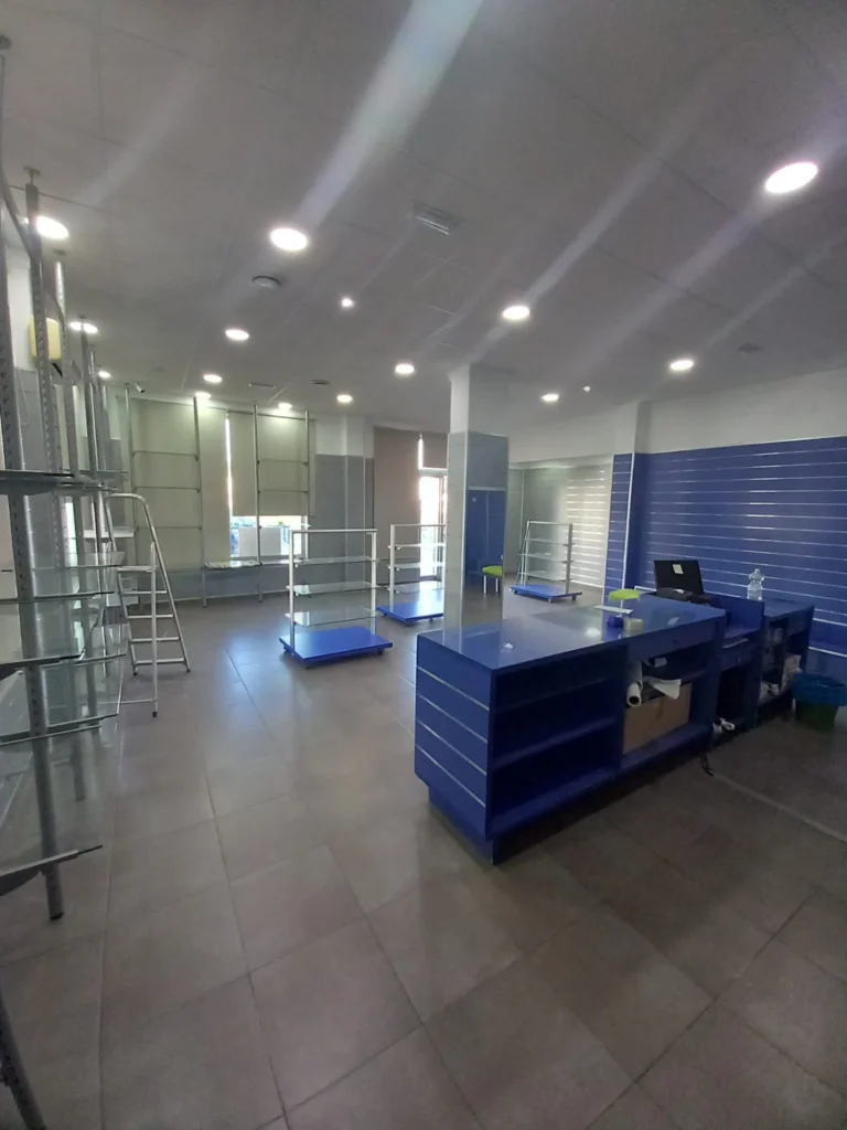 Locales Alquiler o Venta-El Cuervo de Sevilla