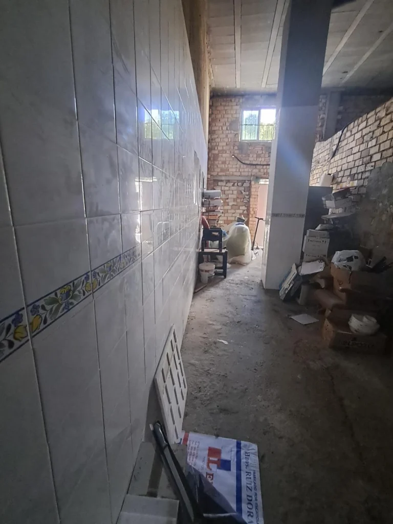 Local Comercial + Trastero en venta-El Cuervo