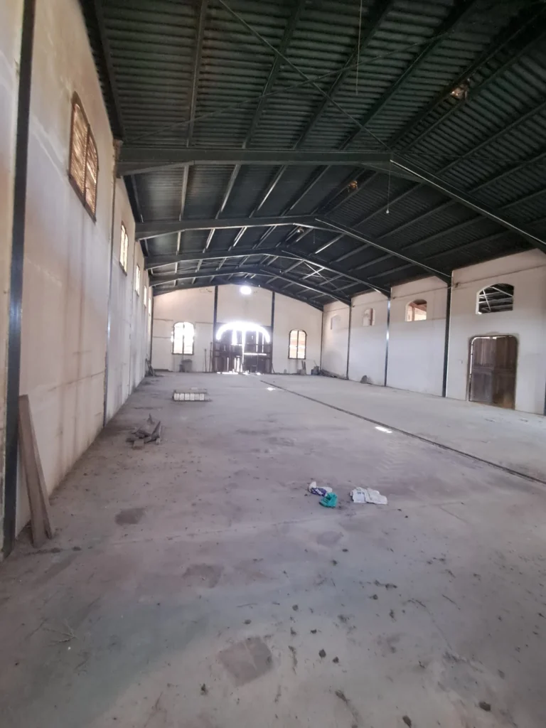 Finca agrícola con 2 naves-El Cuervo de Sevilla